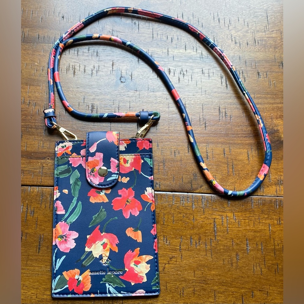 •EUC/LIKE NEW•Nanette Lepore Navy Floral Snap Crossbody Phone/Wallet Sling